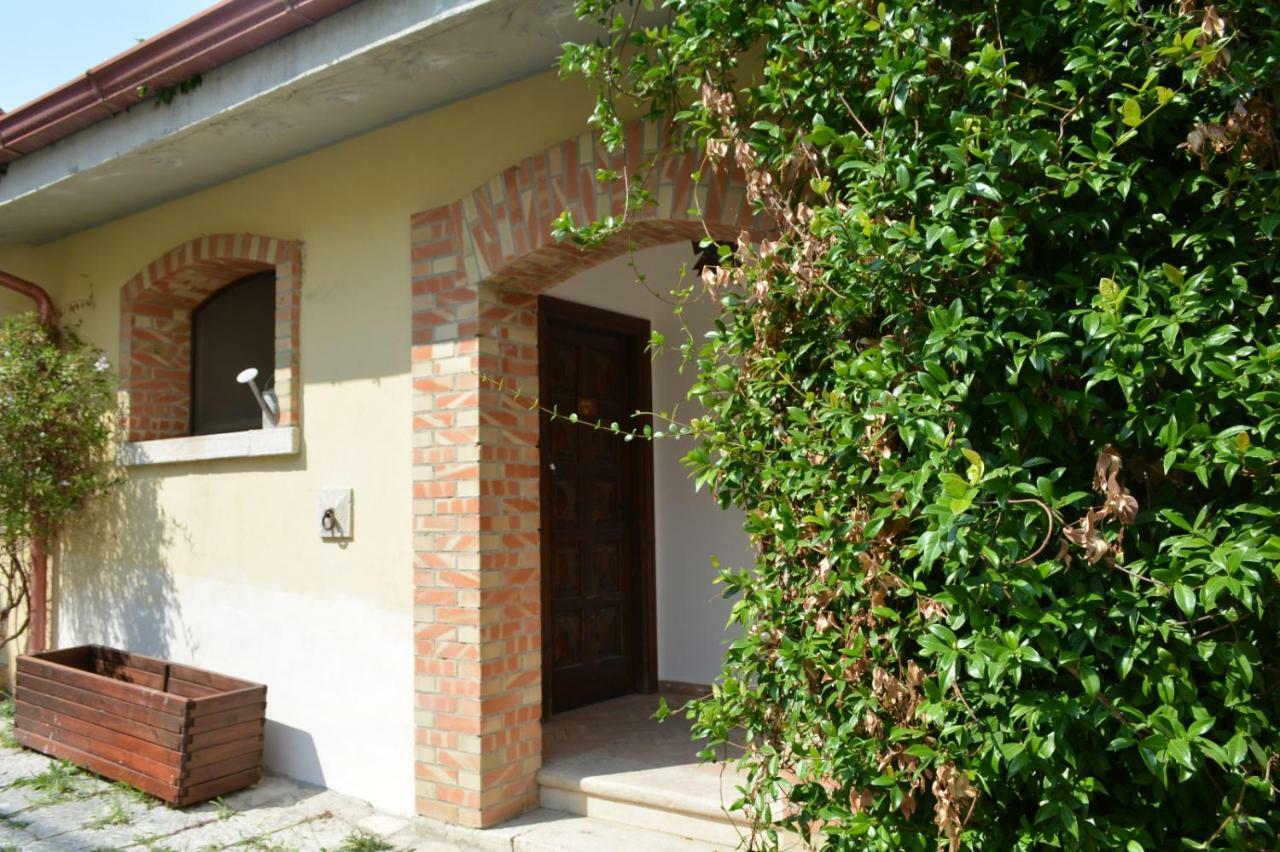 Agriturismo Tenuta Lagala فينوسا المظهر الخارجي الصورة